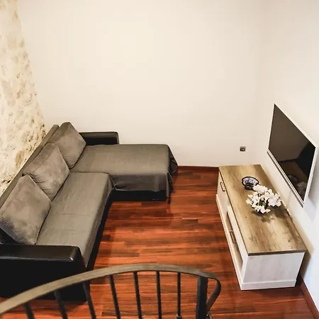 Vikendica House Center With Garden Sibenik