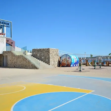 House Center With Garden