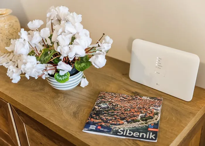 House Center With Garden